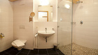 Steinadler apartmanház 4A típus - fürdőszoba