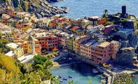Toszkána és a sokszínű Cinque Terre fürdőzéssel, fesztiválokkal