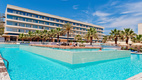 Hotel Blue Sea Beach Resort medence