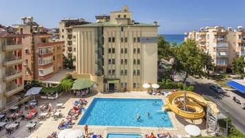 Kleopatra Beach Hotel