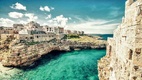Puglia repülővel - dél-olasz mesevárosok tengerpartján 