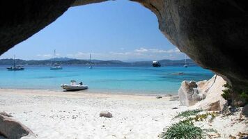 Dél-Szardínia csodái repülővel